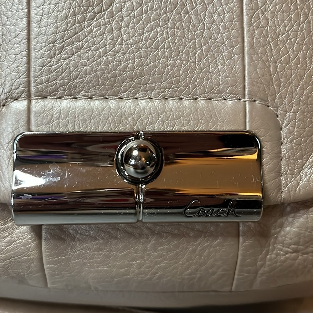 Coach  Kristen 16808 metallic pearl leather Shoulder bag  Satchel  Crossbody EUC - Picture 3 of 17